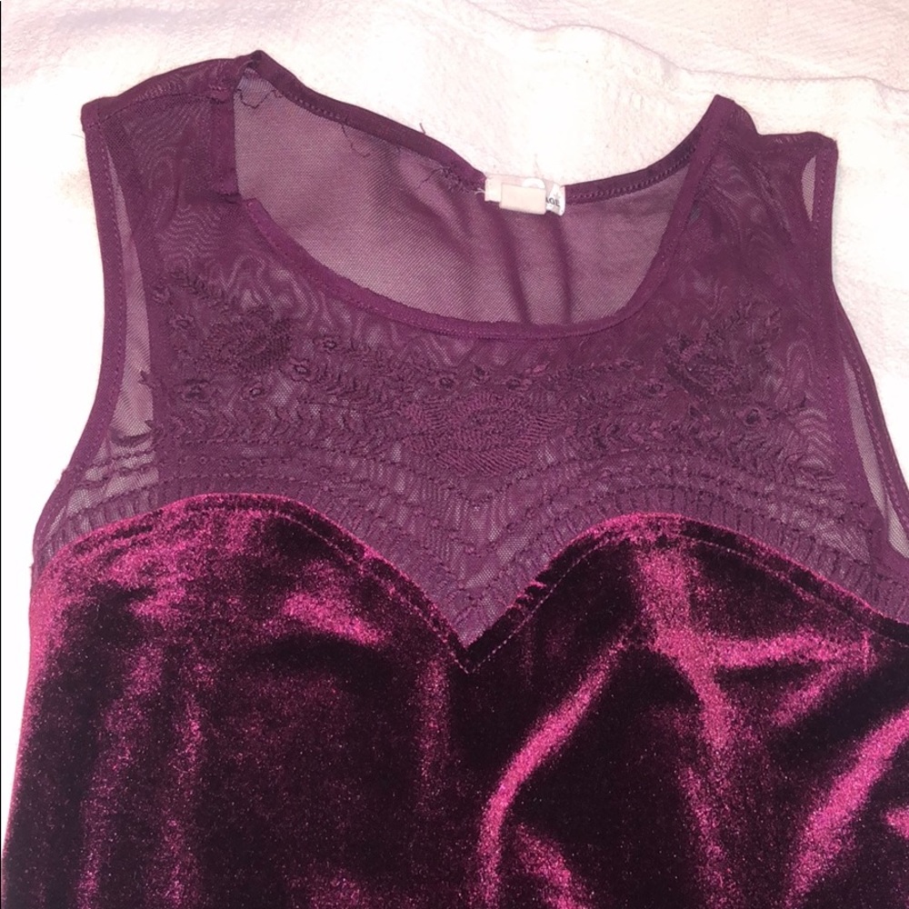 Dress - Picture 2 of 4